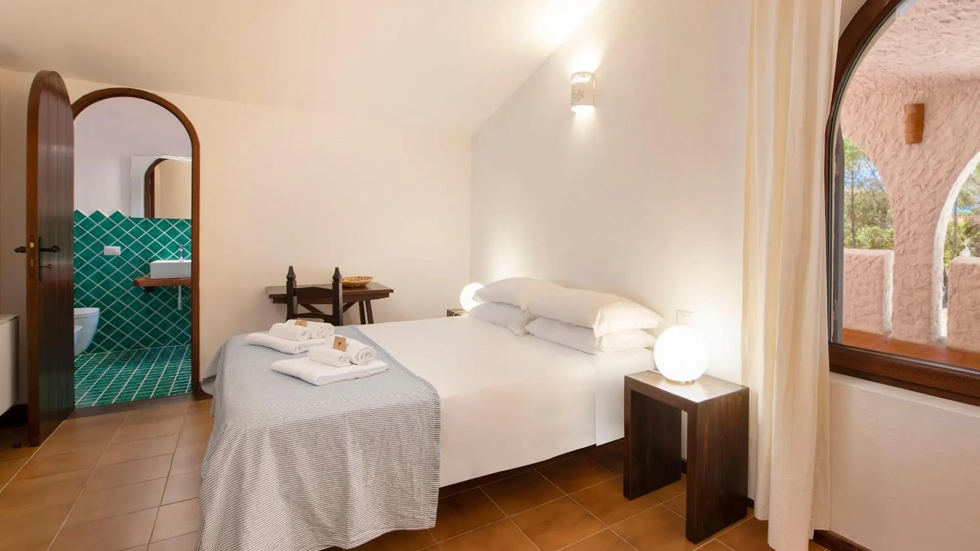 Villa Eliana Sul Mare Porto Pino 0*,